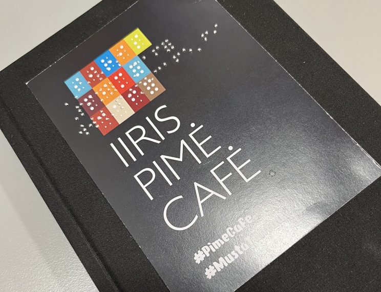 Pime Cafe esittelykirjanen
